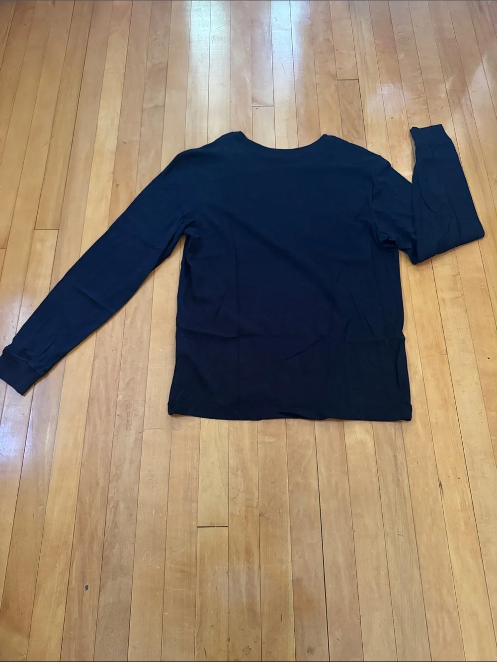 Nike Elite dri-fit Black Long-Sleeve Tee with Gold Tone Logo men’s L